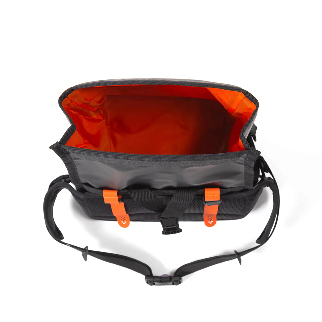 Utility Hip Pack (6 Litres) - Image 9